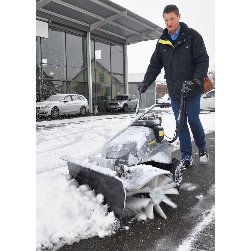 Подметальная машина Karcher km 80 w g 1.335-500.0