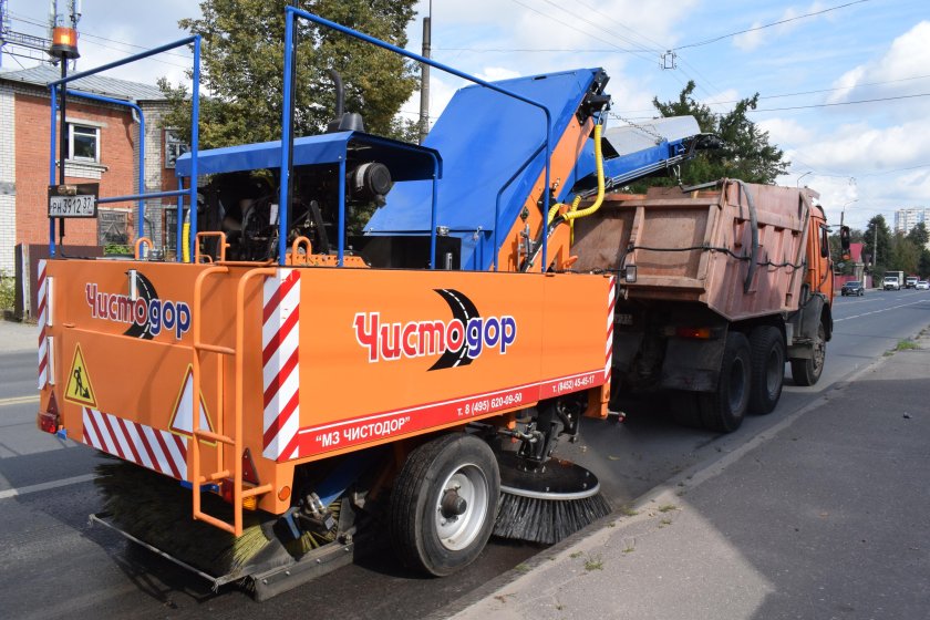 Чистодор подметально уборочная машина