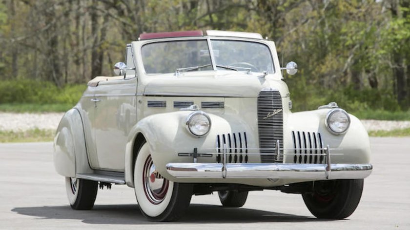 LASALLE автомобиль 1940