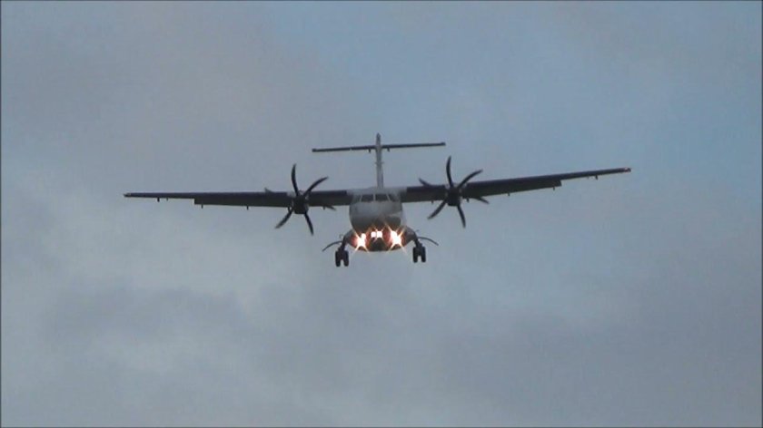 АТР-42-500 самолет