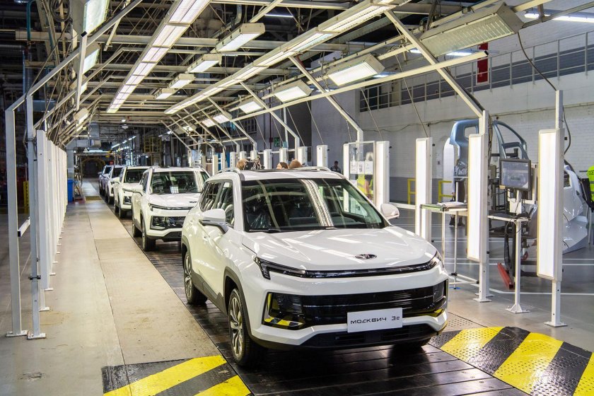 Москвич 3е 2022-2023