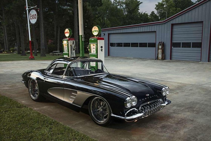 Chevrolet Corvette c1 1961