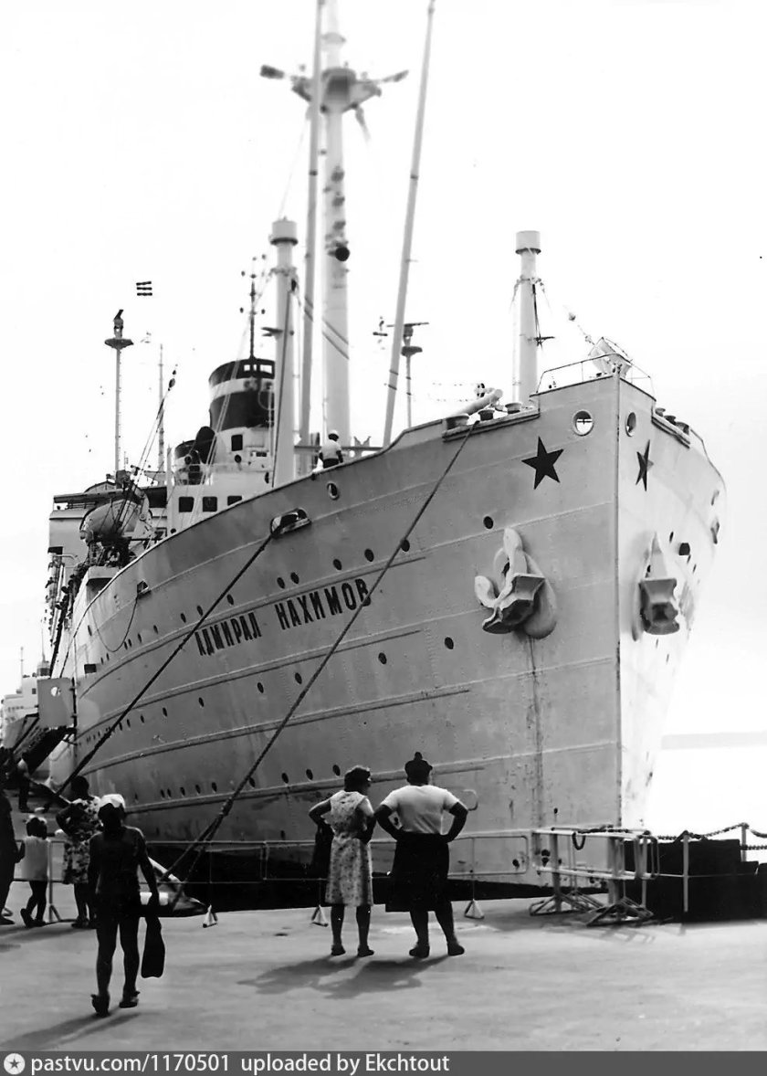 Адмирал Нахимов крушение 1986