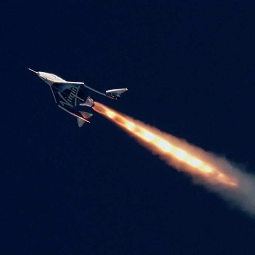 Космолет Вирджин галактик