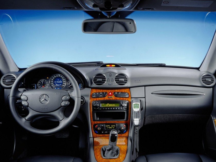 Mercedes-Benz CLK-класс c209 2002