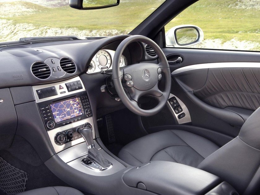 Мерседес CLK 209 салон