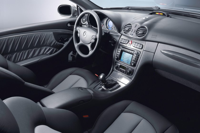 Mercedes CLK w209 салон