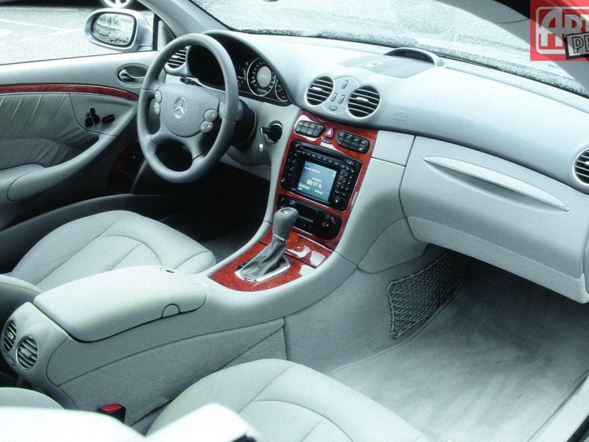 Mercedes Benz CLK w209