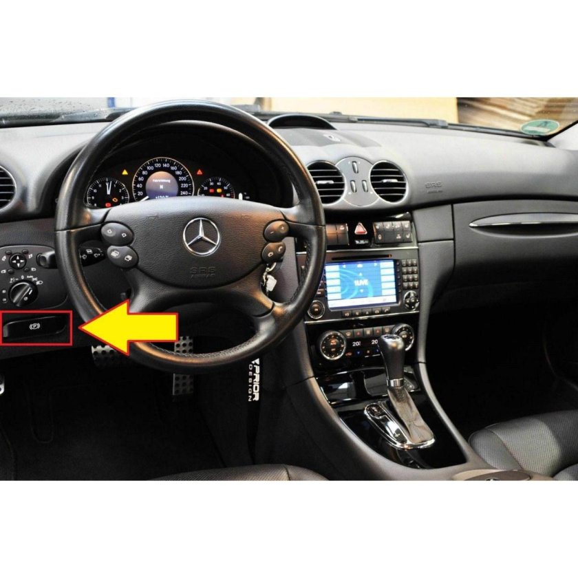 Mercedes-Benz w203 салон