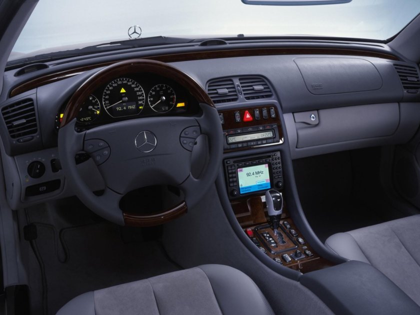 Мерседес CLK w208 салон