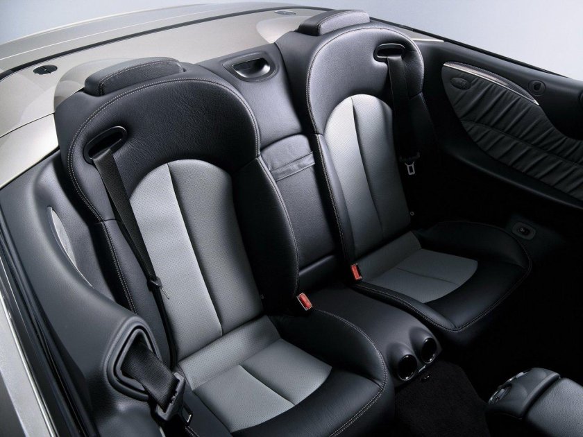 Mercedes-Benz w209 салон