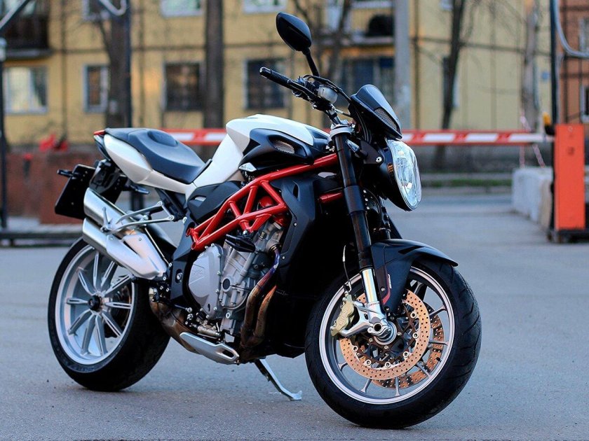 MV Agusta brutale 1090