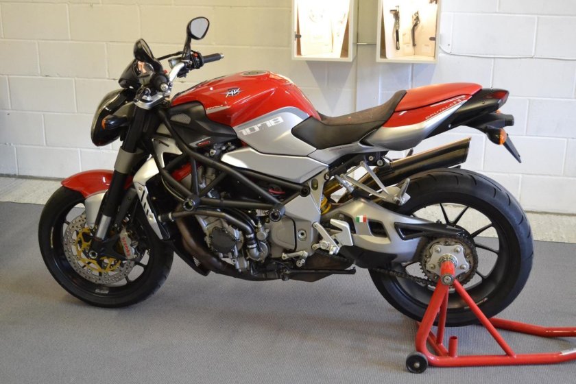 MV Agusta brutale 1078