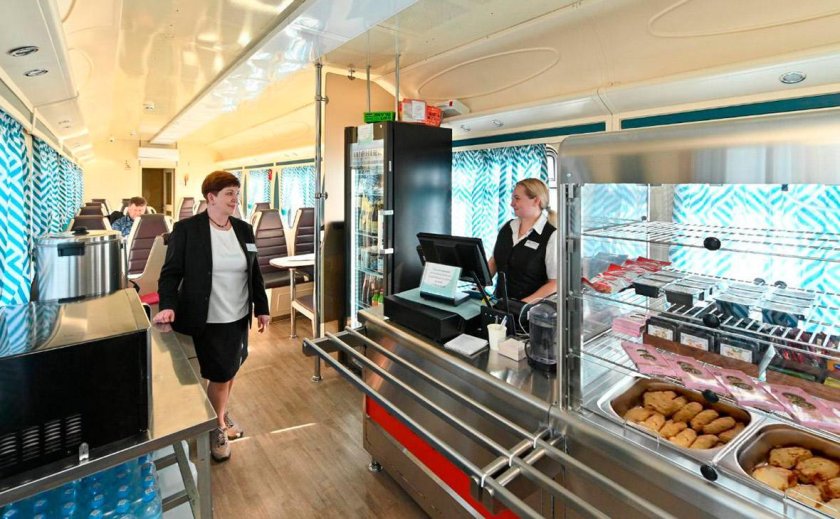 Гранд сервис экспресс поезд Таврия