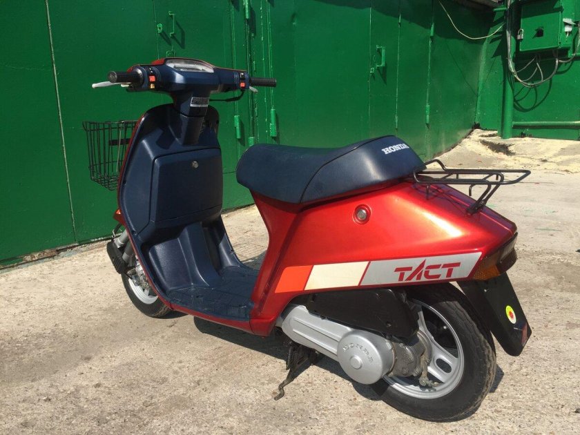 Honda Tact ab09