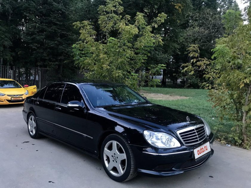 Мерседес 220 2005