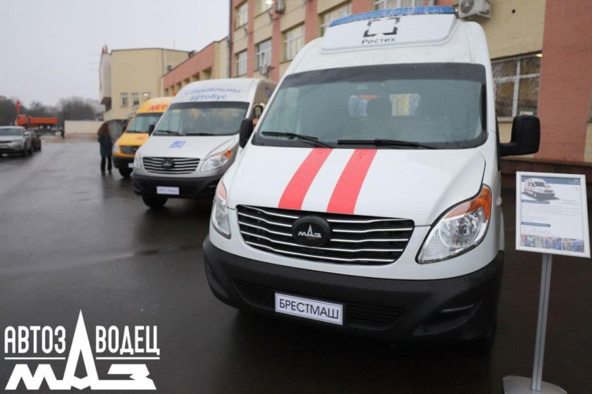 Микроавтобус МАЗ 281040