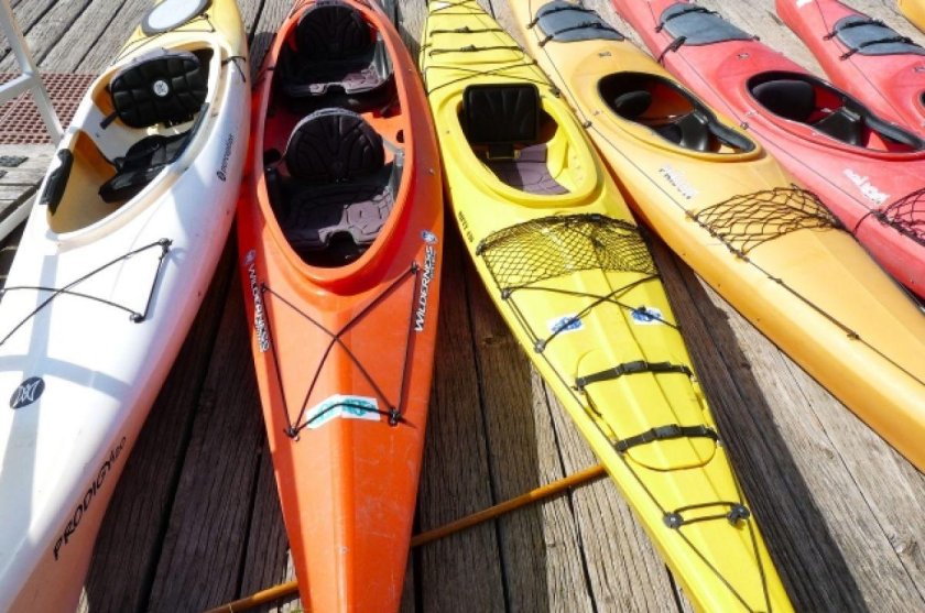 Байдарка каноэ каяк