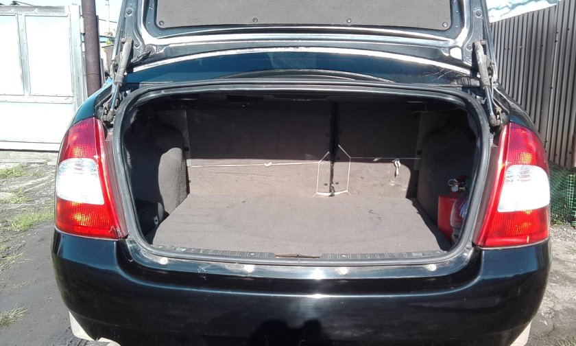 Лада Калина 1 седан багажник