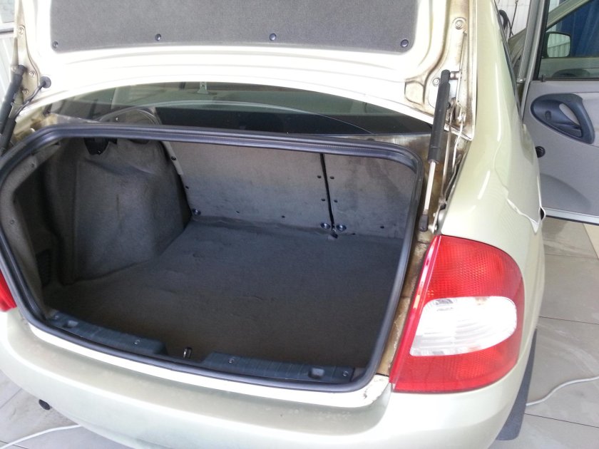 Лада Калина 1 седан багажник