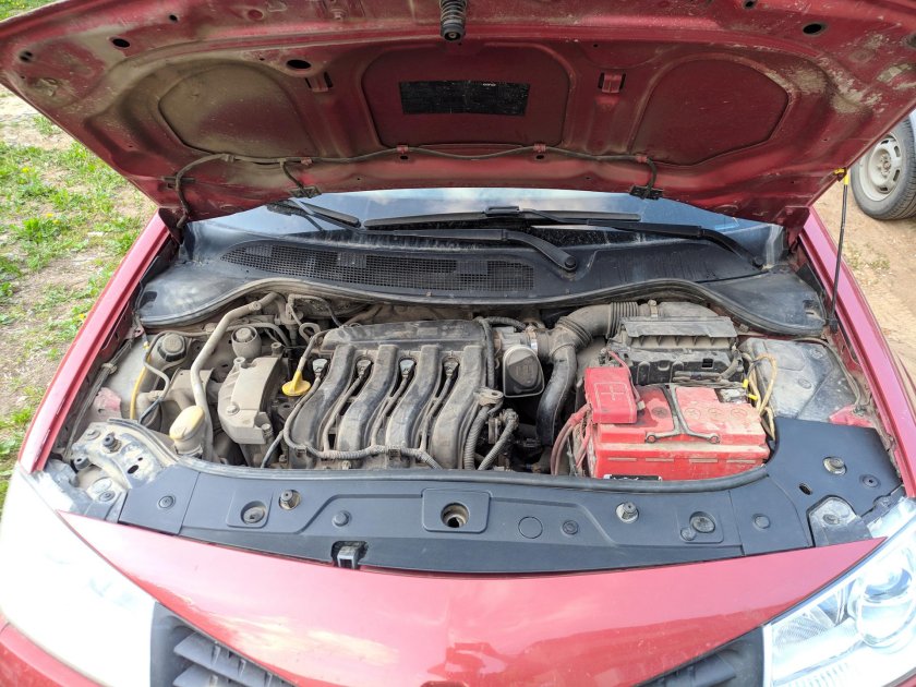 Рено Меган 2 под капотом