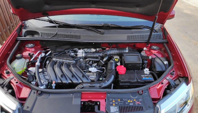 Renault Logan 2 под капотом