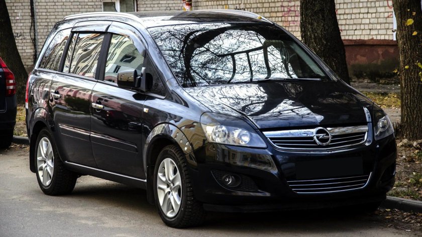 Опель Зафира Фэмили