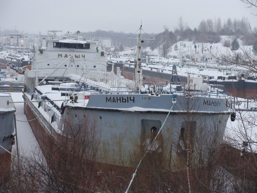 Теплоход Маныч