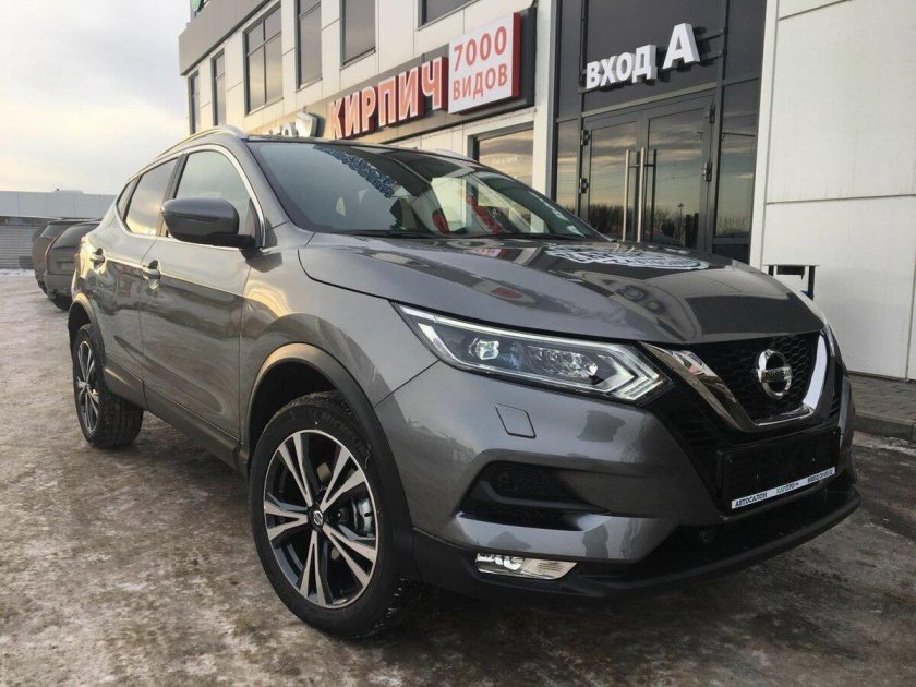 Nissan Qashqai серый металлик