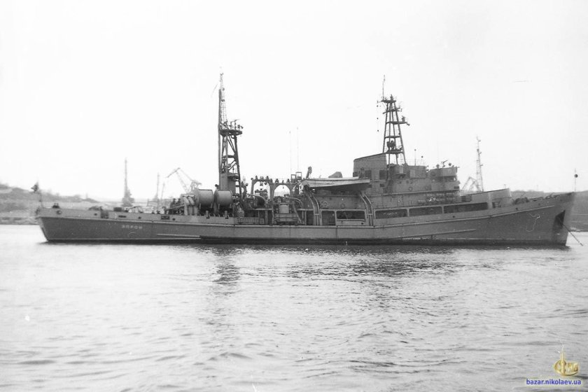 Спасательное судно Владимир Трефолев