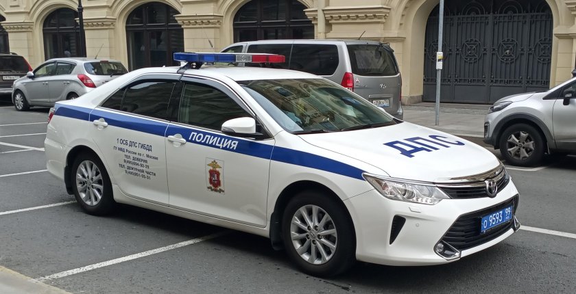 Машина "полиция"