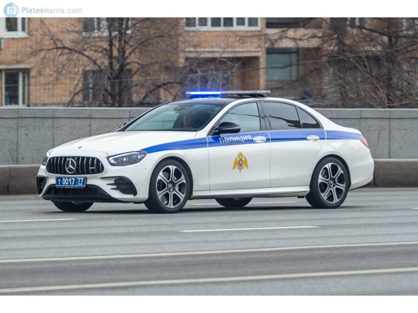 Mercedes AMG полиция
