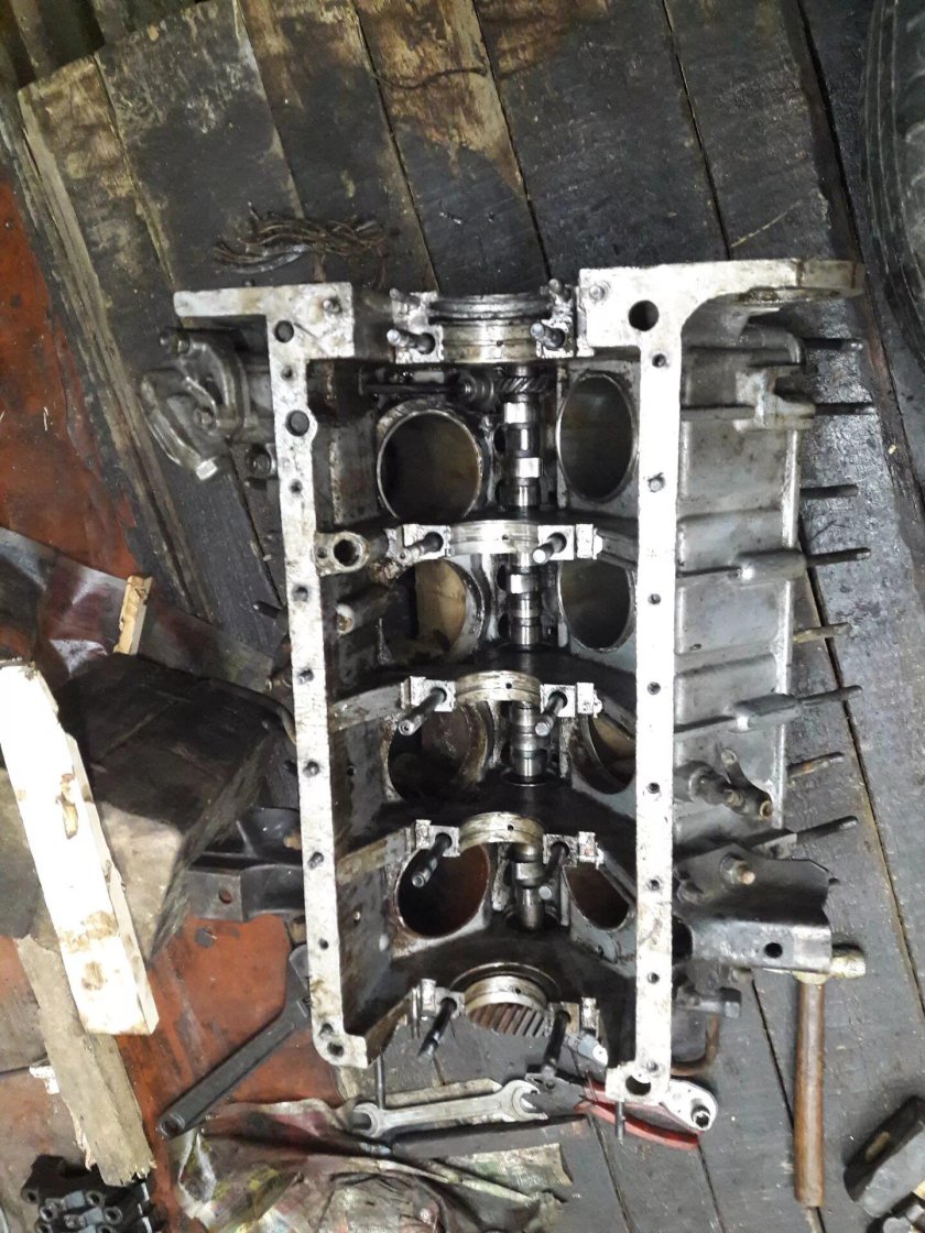 ЗМЗ v8 блок цилиндров