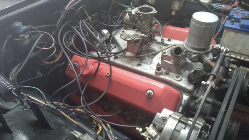 Мотор ЗМЗ v8