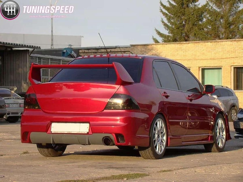 Mitsubishi Lancer 9 обвес EVO