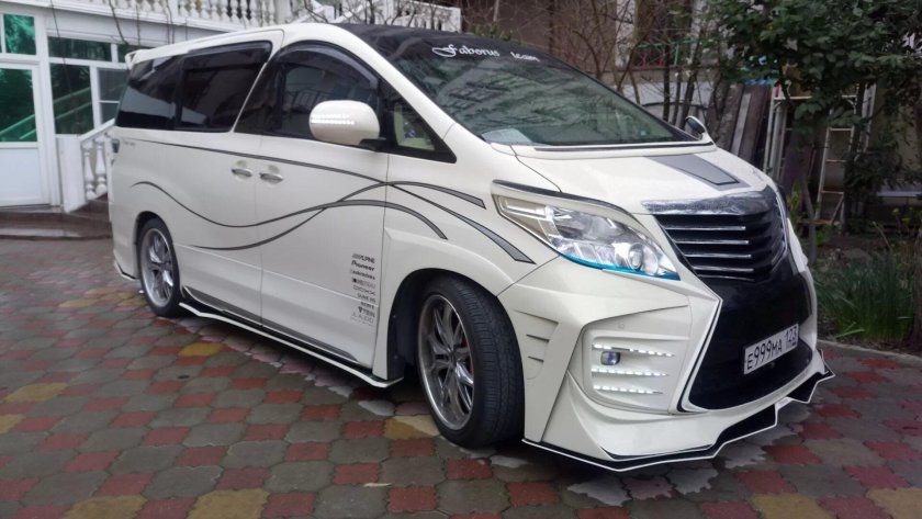 Toyota Alphard Tuning