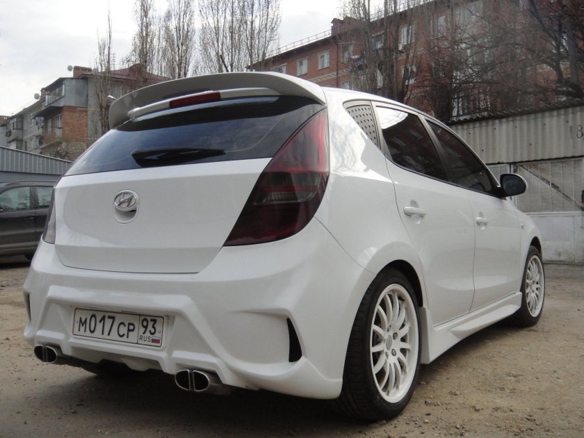 Спойлер Hyundai i30 FD