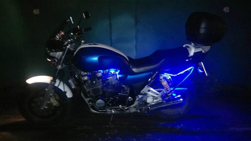 Светодиодная лента на мотоцикл