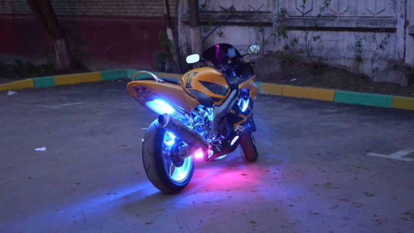 Honda CBR 600 RR С led подсветкой