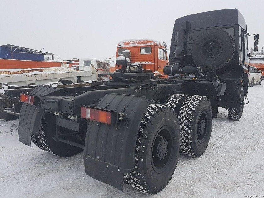 КАМАЗ-65225 седельный