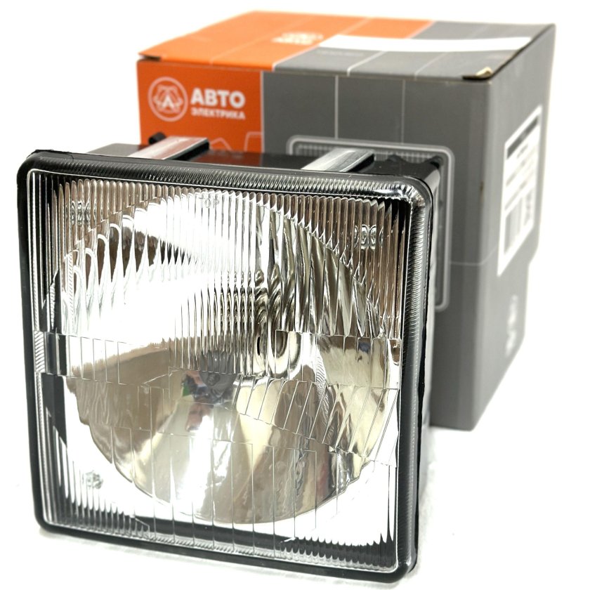 Фара квадратная МТЗ ФГ-308п