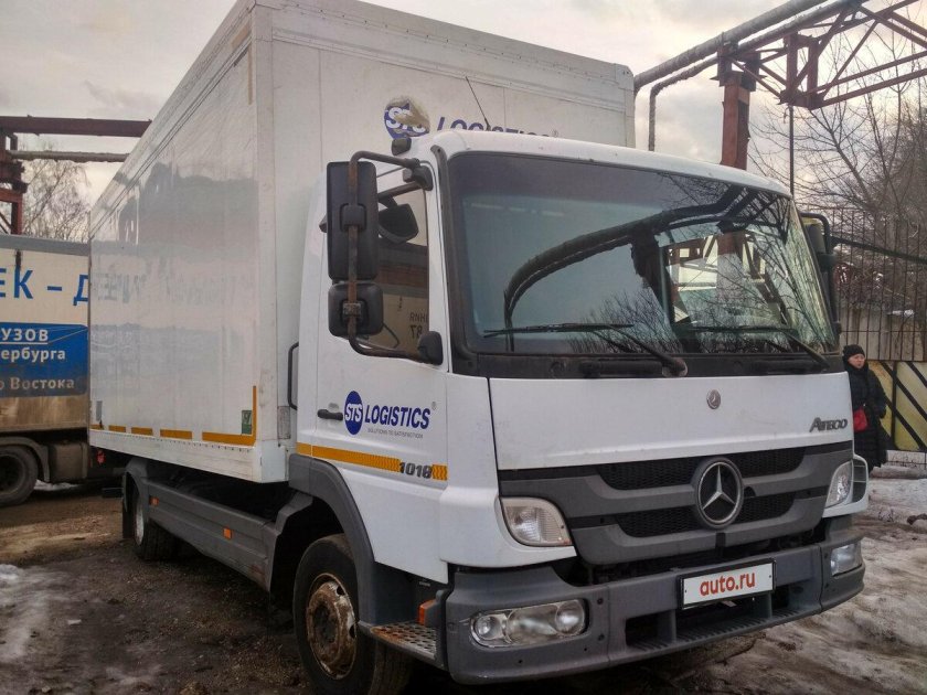 Mercedes-Benz Atego (1018