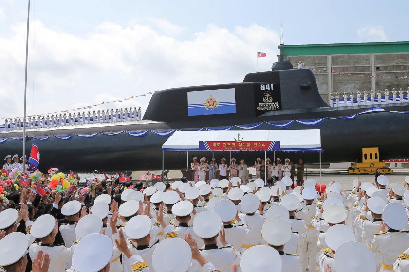 Подводная лодка КНДР