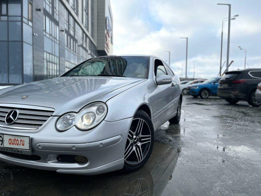 Серебристая 143