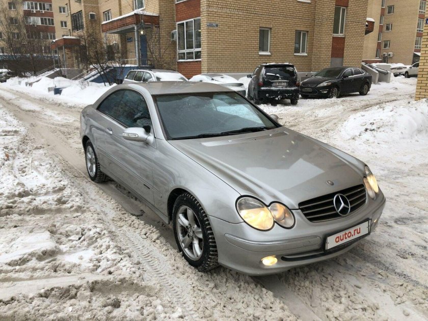 Mercedes-Benz 208 2003