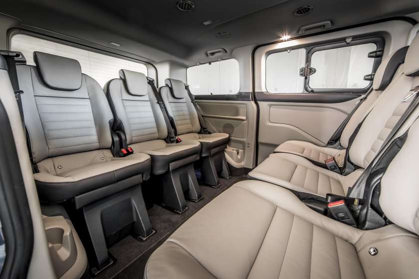 Ford Tourneo Custom салон
