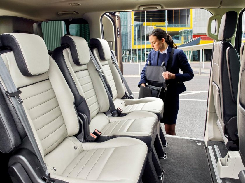 Форд Tourneo Custom 2018 салон