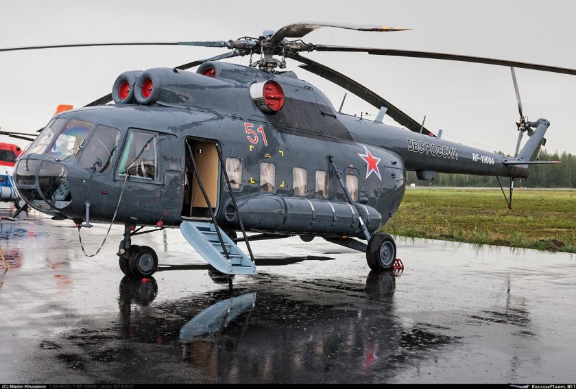 Многоцелевой вертолет ми-8