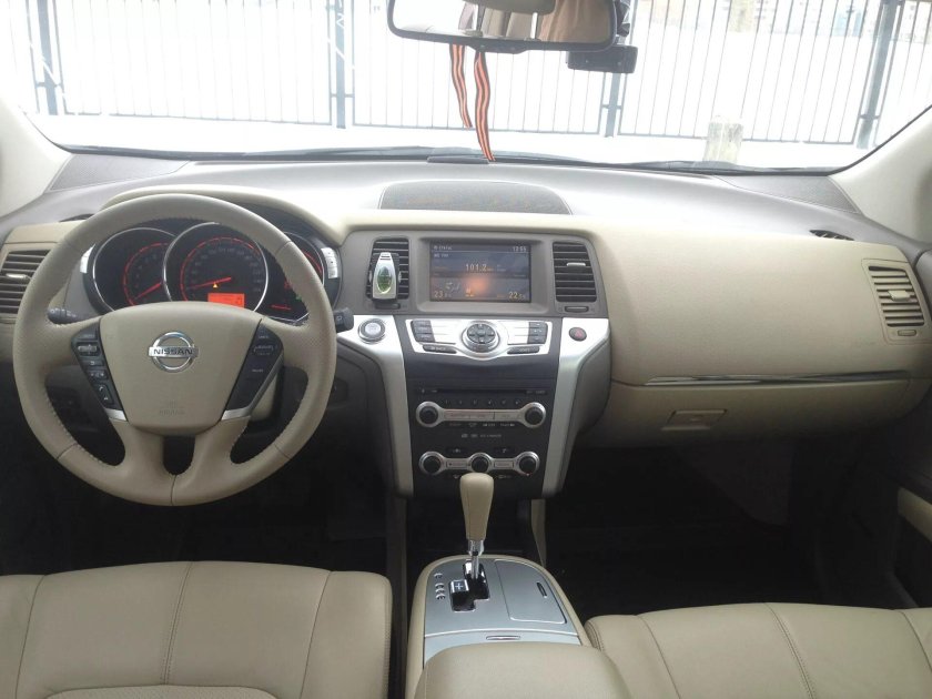 Nissan Murano 2012 салон