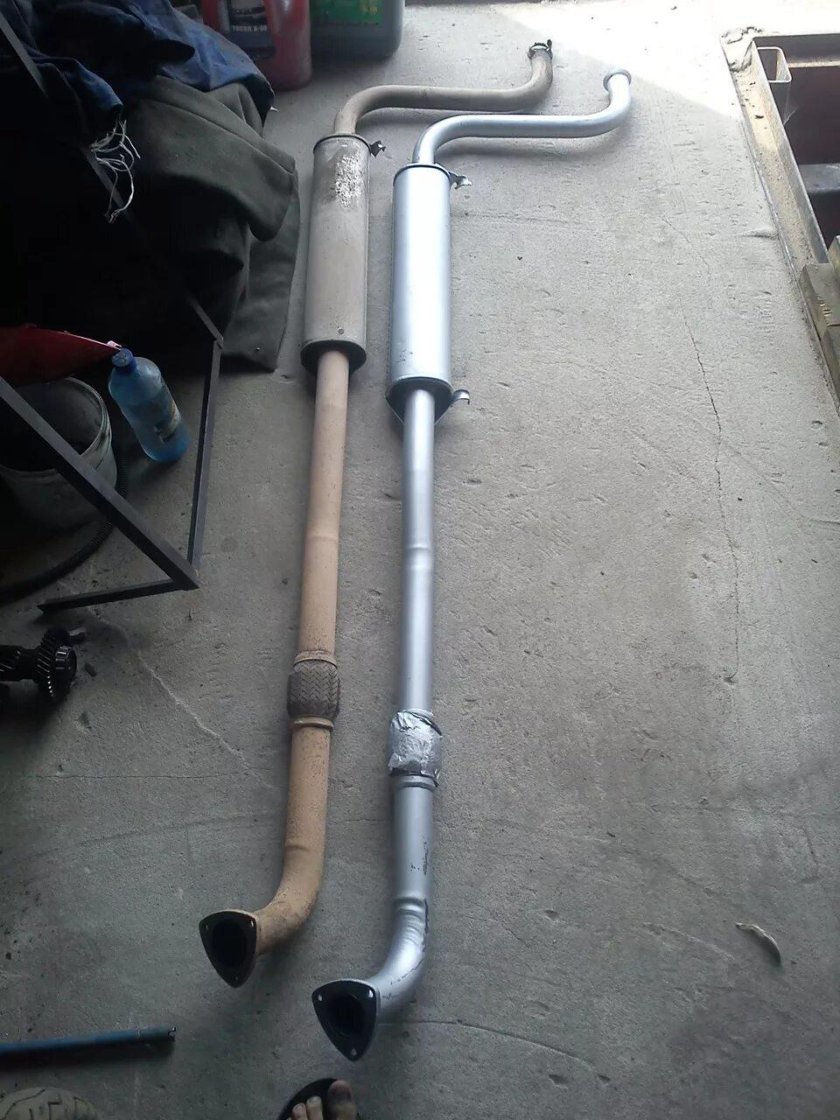 ВАЗ 2114 труба глушителя труба